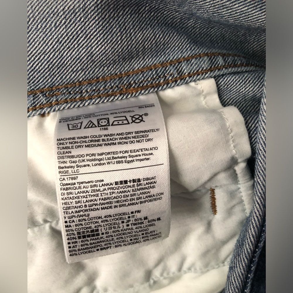 2 pcs Banana Republic Denim Trucker and cropped jackets button up women size XS - Picture 8 of 16